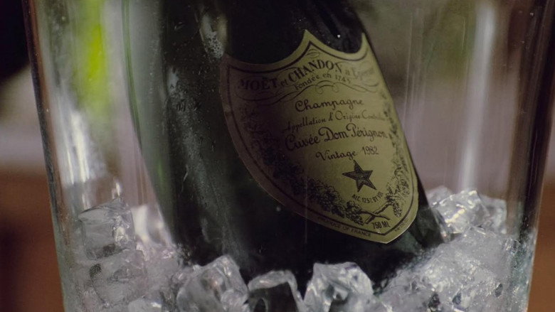 Annie Wilkes looming in the doorway, blocking the exit