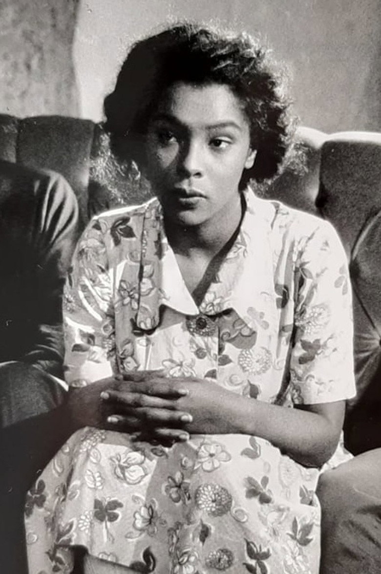 Miss Queencake poster background