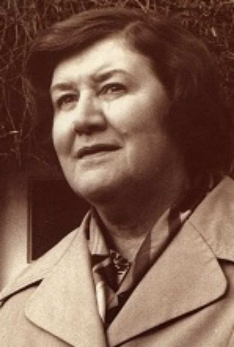 Mrs Pym's Day Out poster background