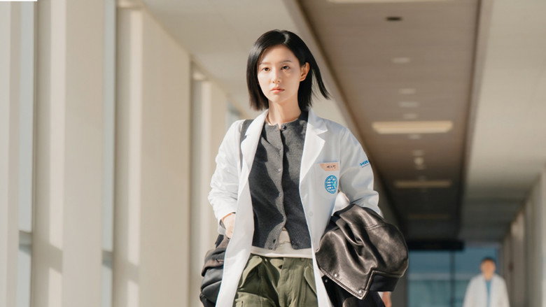 Kim Ji-won in Doctor X: Mafia in White