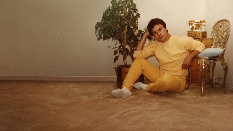 Juan Gabriel in a contemplative moment