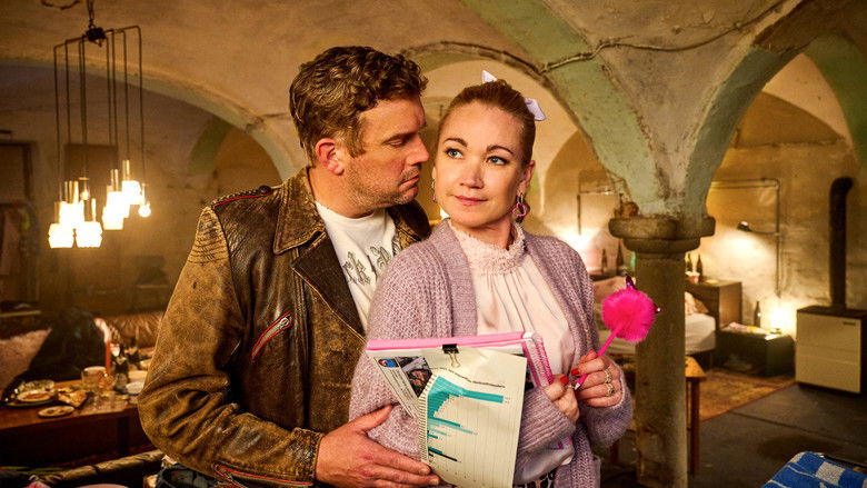 Franz Eberhofer looking skeptical with his signature cigarette