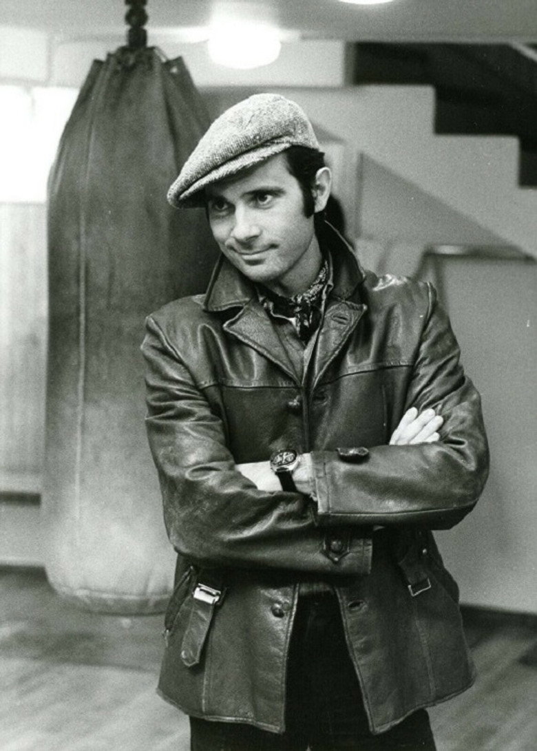 Le Cœur au ventre poster background