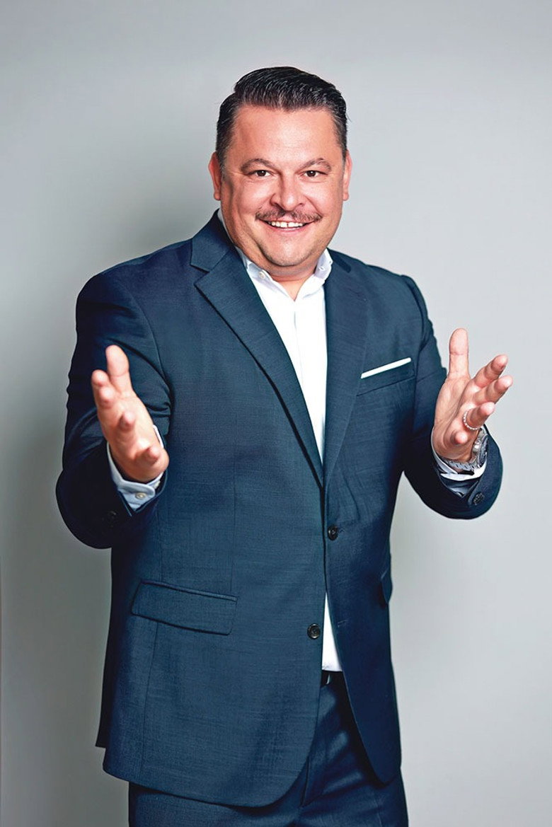 Mihai Bobonete -  stand-up poster background