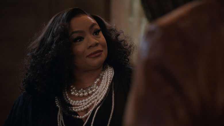 A quiet pause at the diner