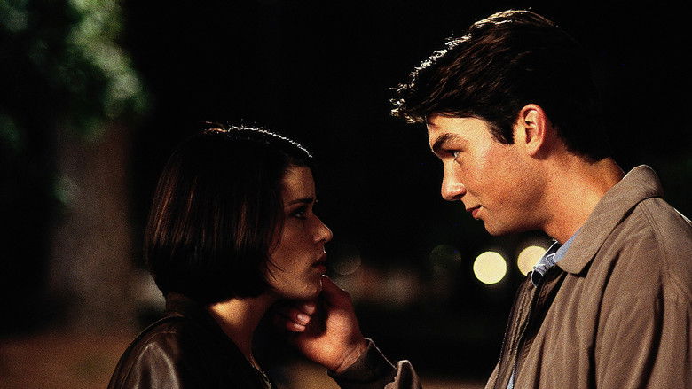 Gale Weathers and Dewey Riley looking shocked