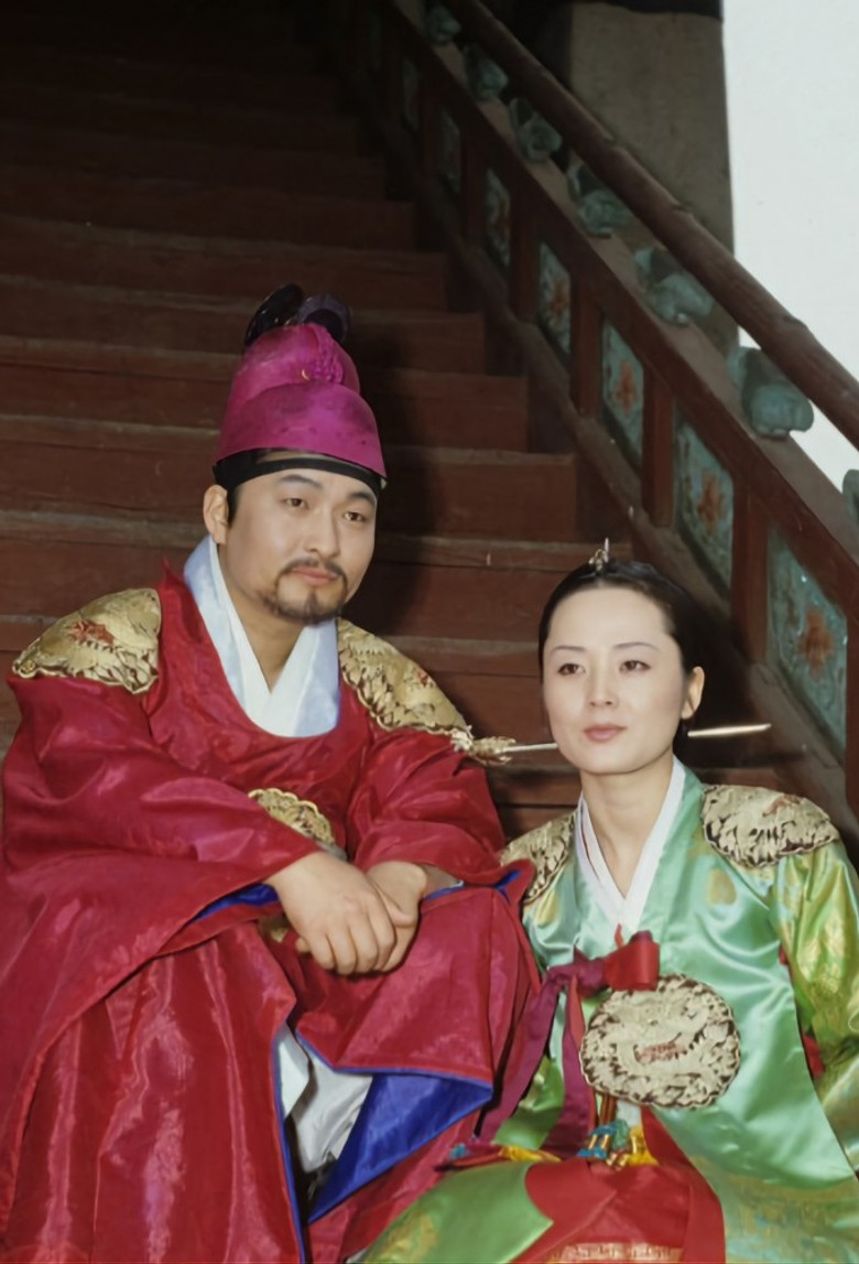 Wind and Cloud poster background