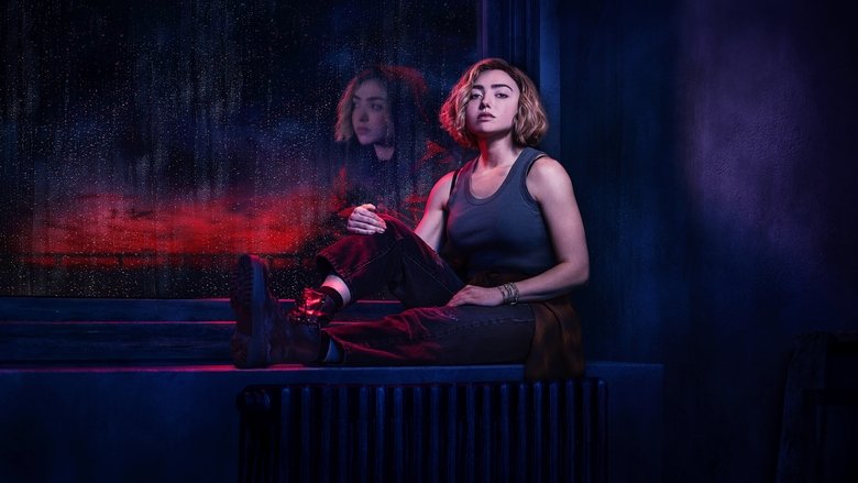 Maddie and Simon in the hallway