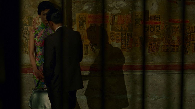 Su Li-zhen framed tightly within the oppressive geometry of the apartment